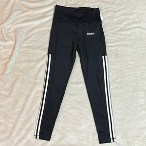 Adidas Climalite 7/8 Tights with 3 striped-size S (BNWT)